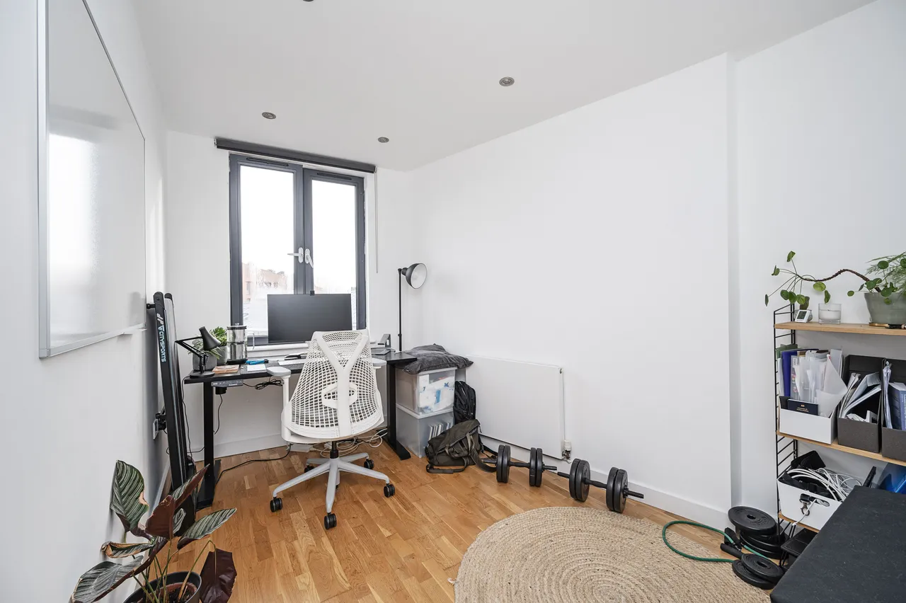 Flat 16, 40 Hackney Road, London, photo 6