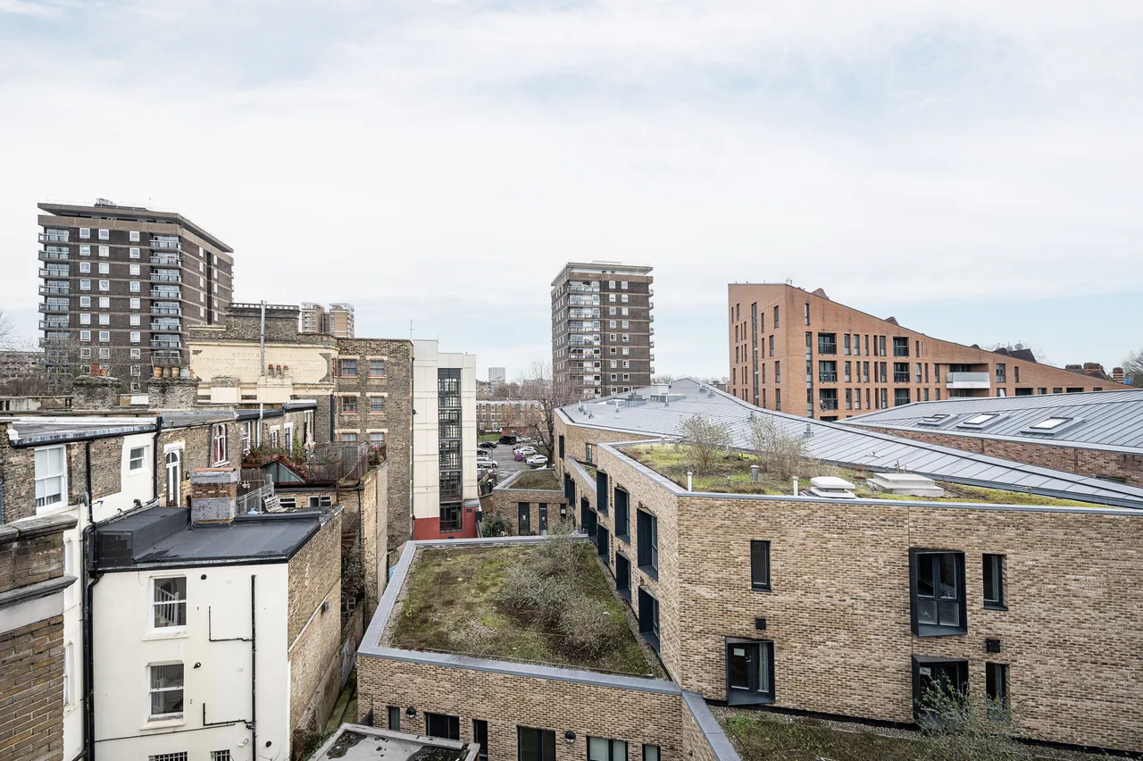 Flat 16, 40 Hackney Road, London, photo 9