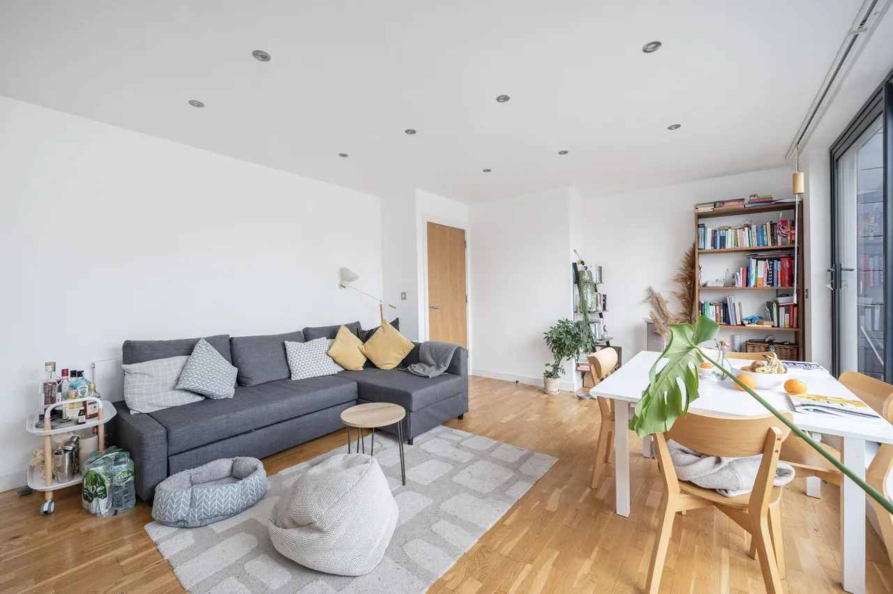 Flat 16, 40 Hackney Road, London, photo 8