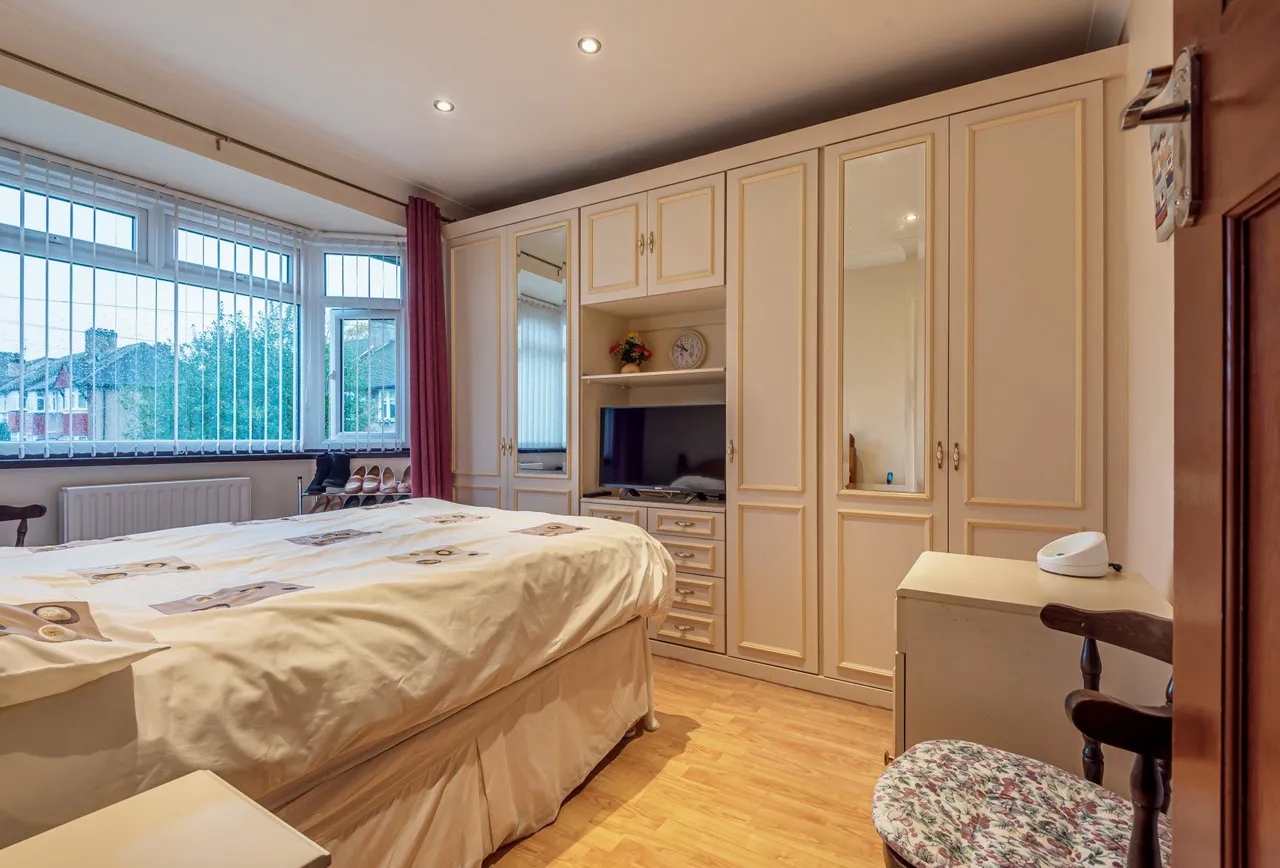 Thurleston Avenue, Morden, SM4 4BW, photo 6