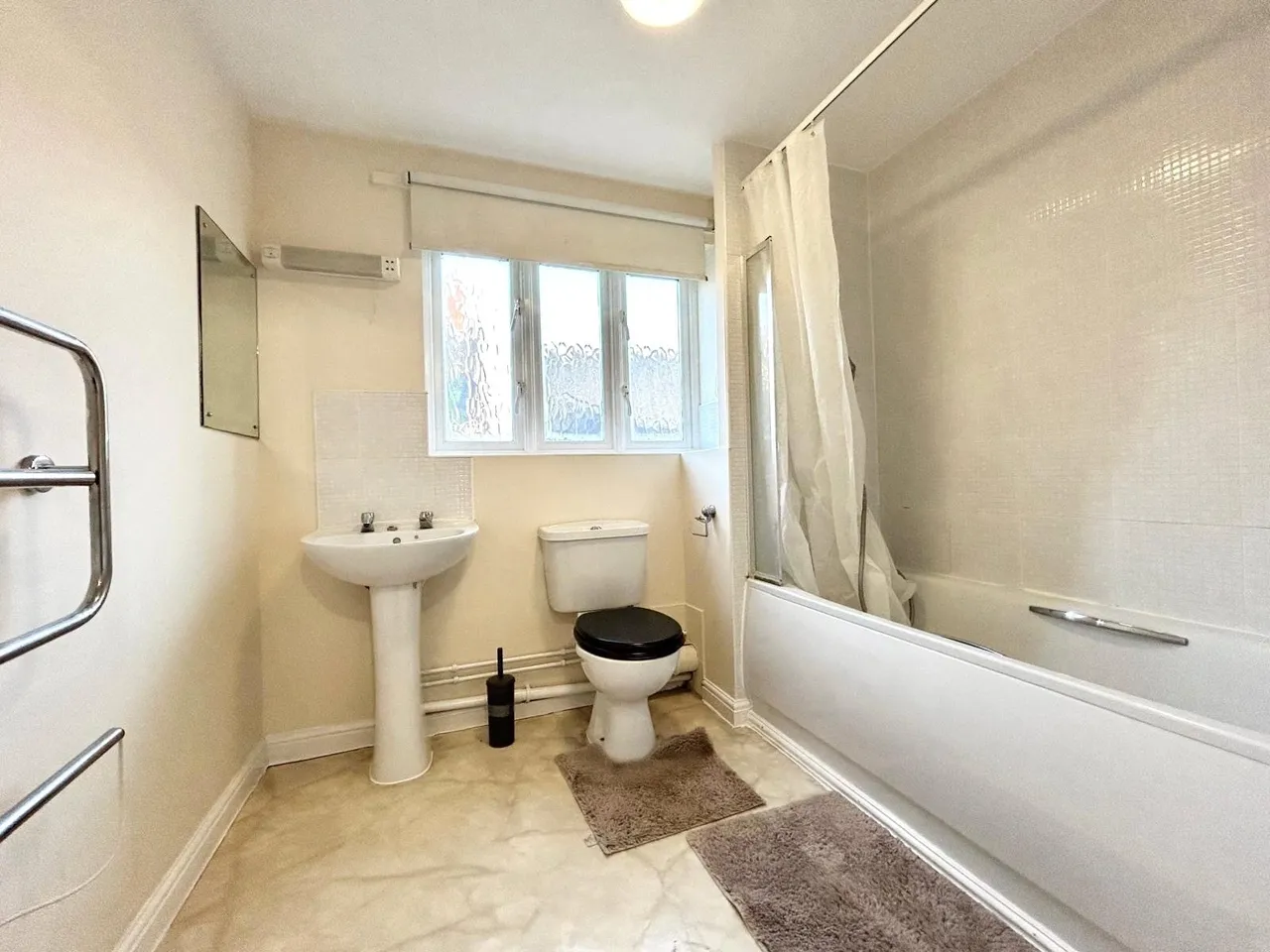 Sutton Park Road, Sutton Scotney, SO21, photo 6
