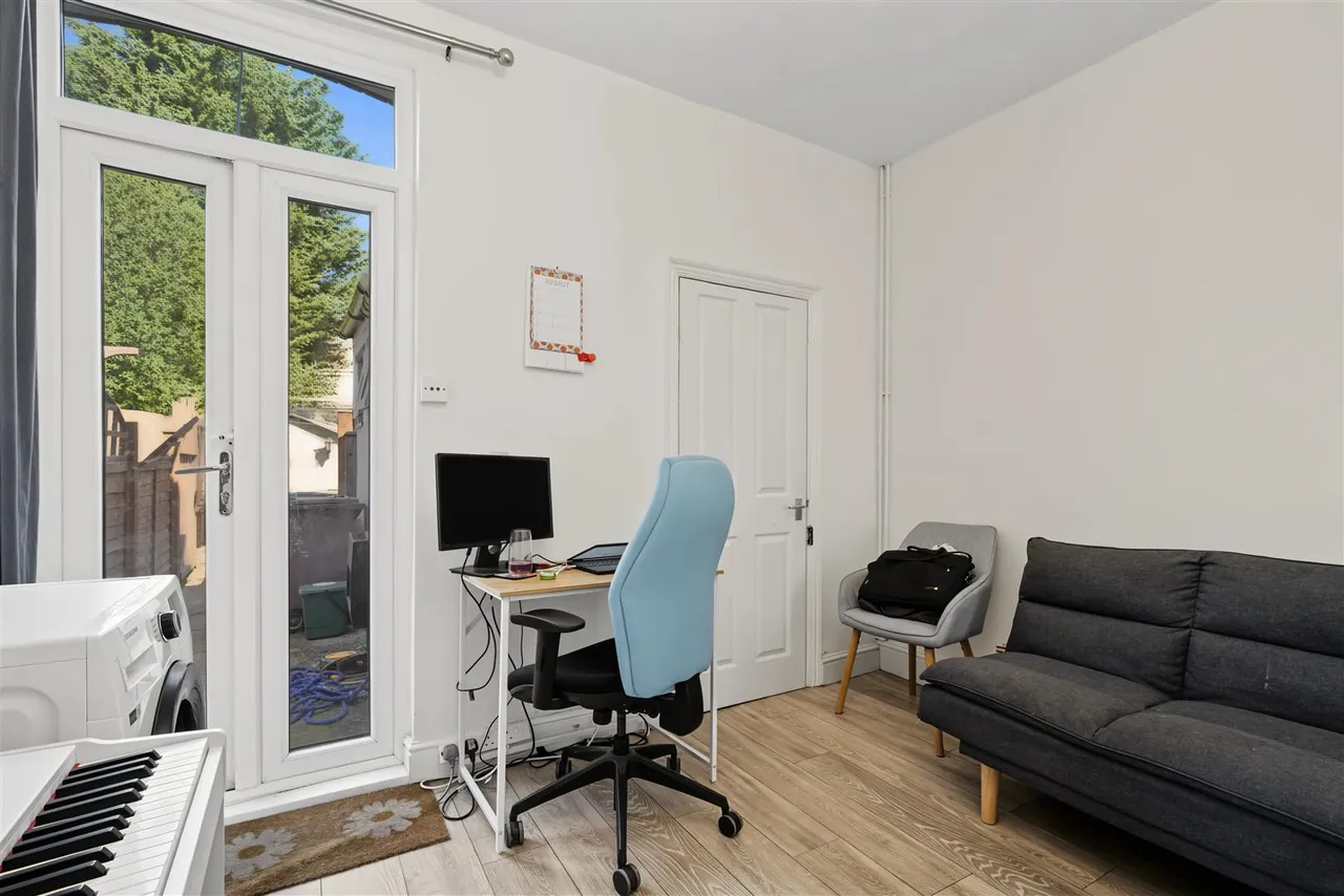 Frederick Street, Long Eaton, NG10, photo 6