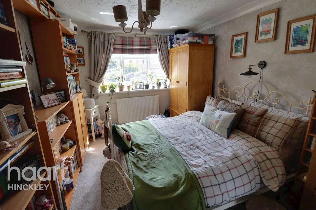 Galloway Close, Barwell, LE9, photo 18