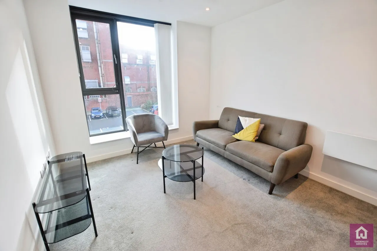 1 bed flat to rent, Wharf End, Trafford Park, M17