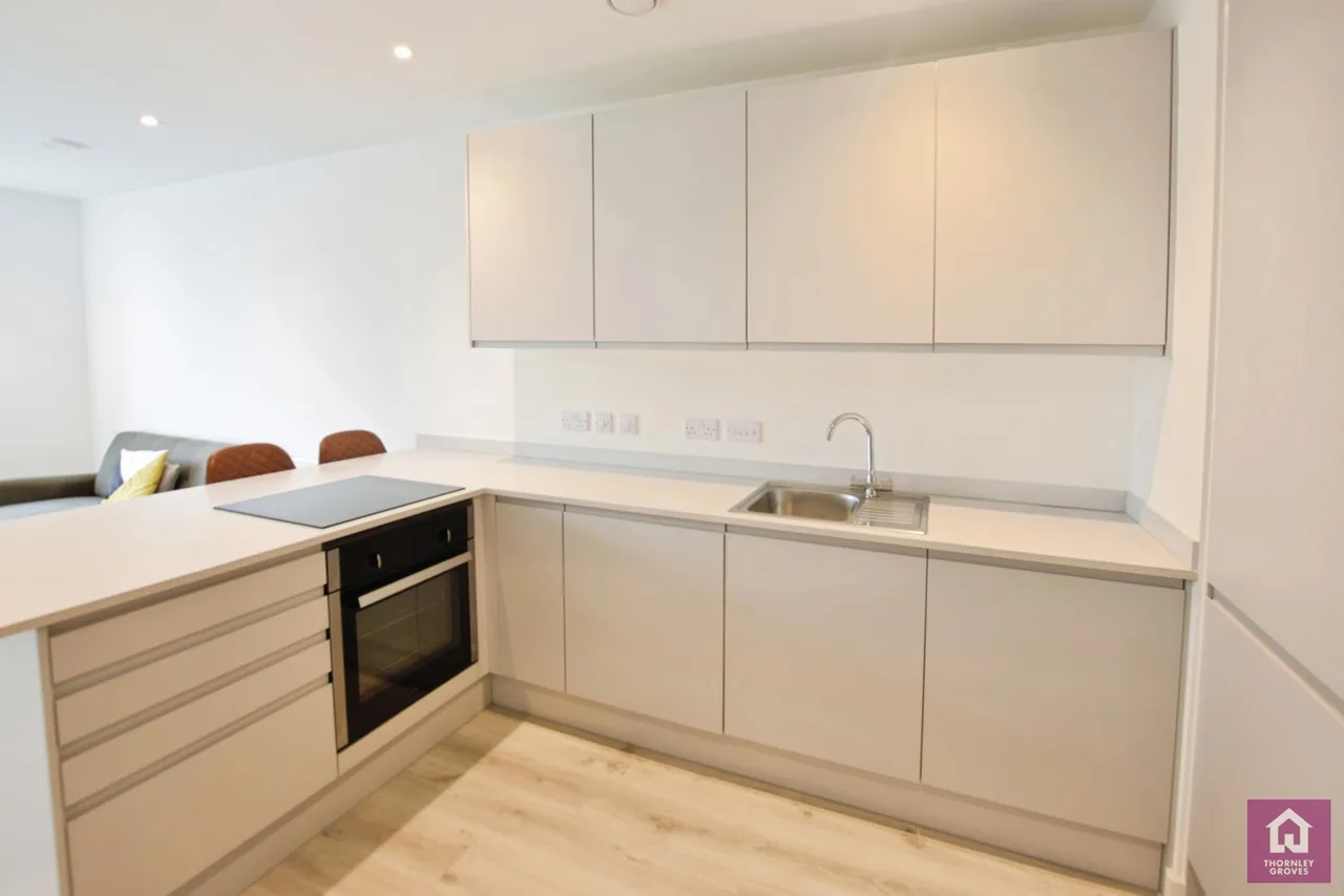 Wharf End, Trafford Park, M17, photo 6