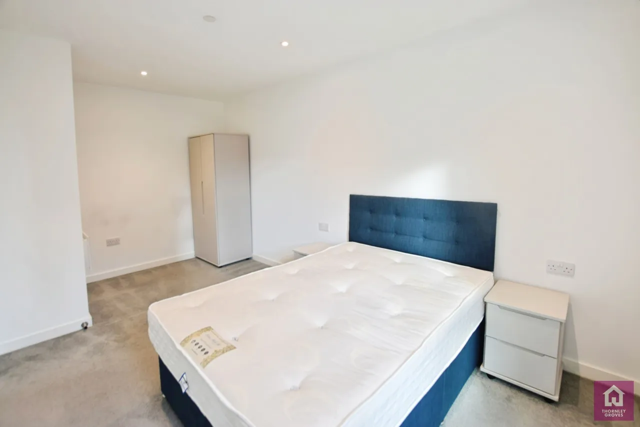 Wharf End, Trafford Park, M17, photo 8