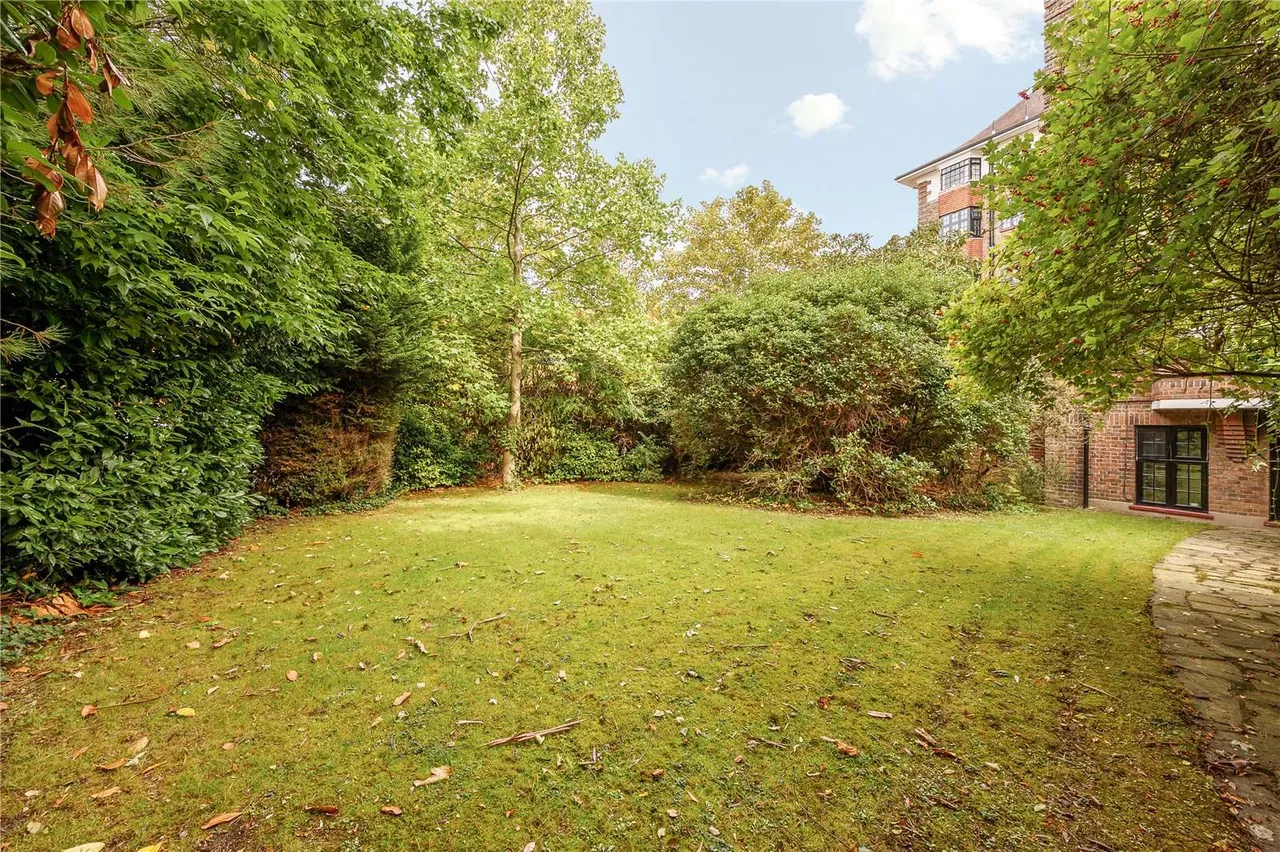 Greystoke Lodge, Hanger Lane, Ealing, W5 1EW, photo 9