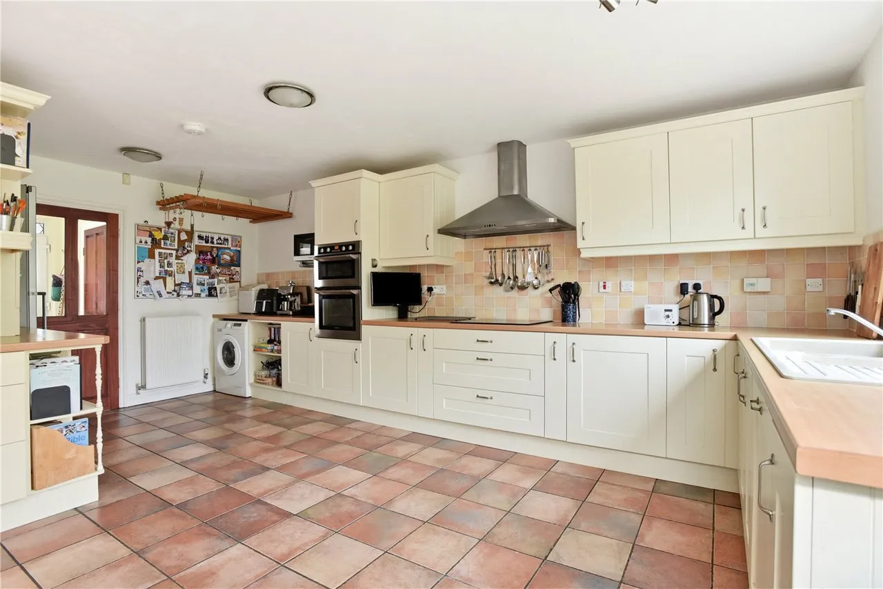 Billesley Road, Wilmcote, Stratford-upon-Avon, Warwickshire, CV37, photo 8