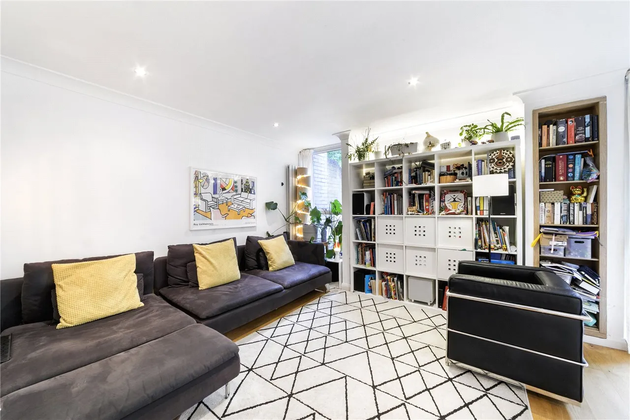Apex Close, Beckenham, BR3, photo 11