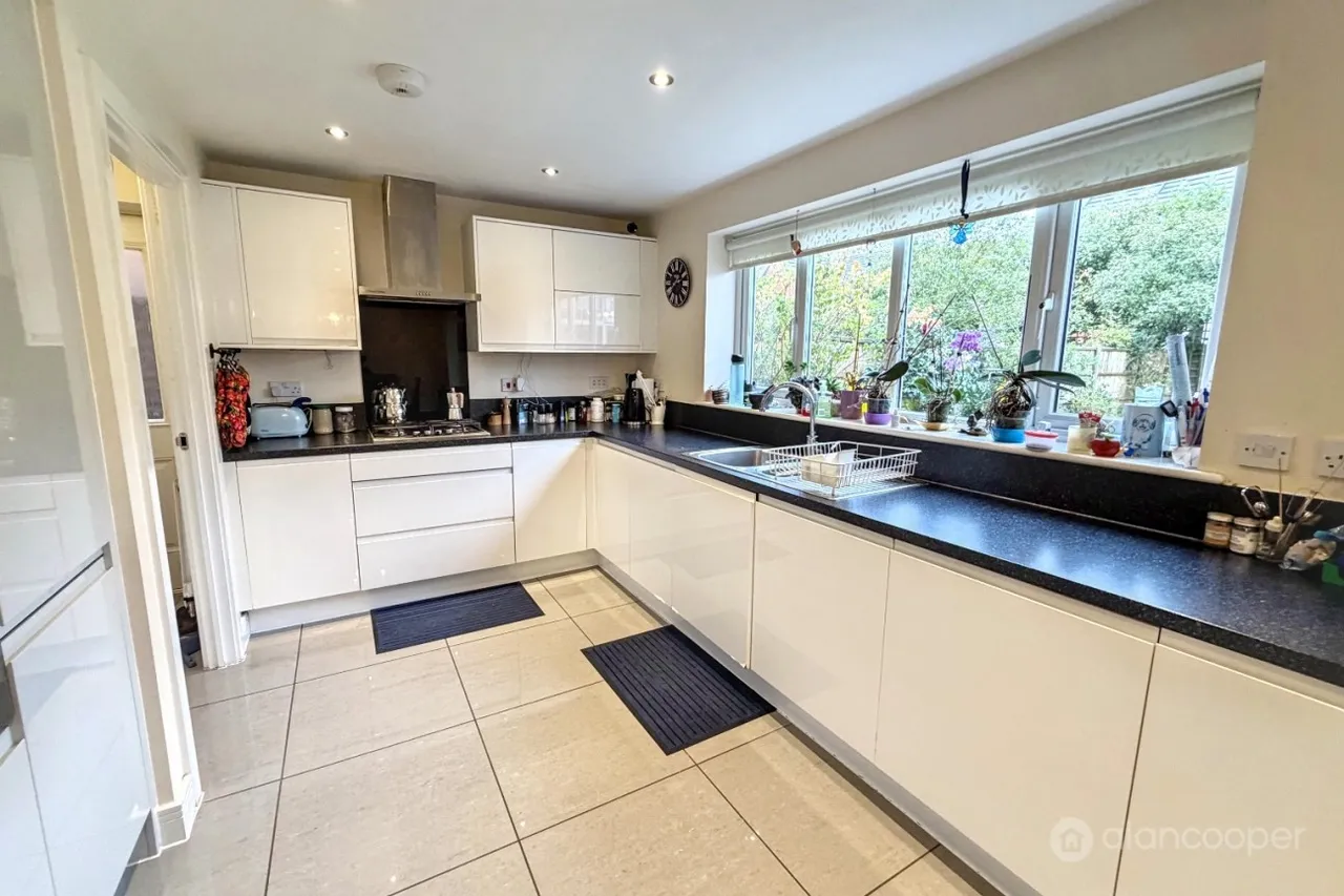 Greendale Road, Royal Park, CV11, photo 6