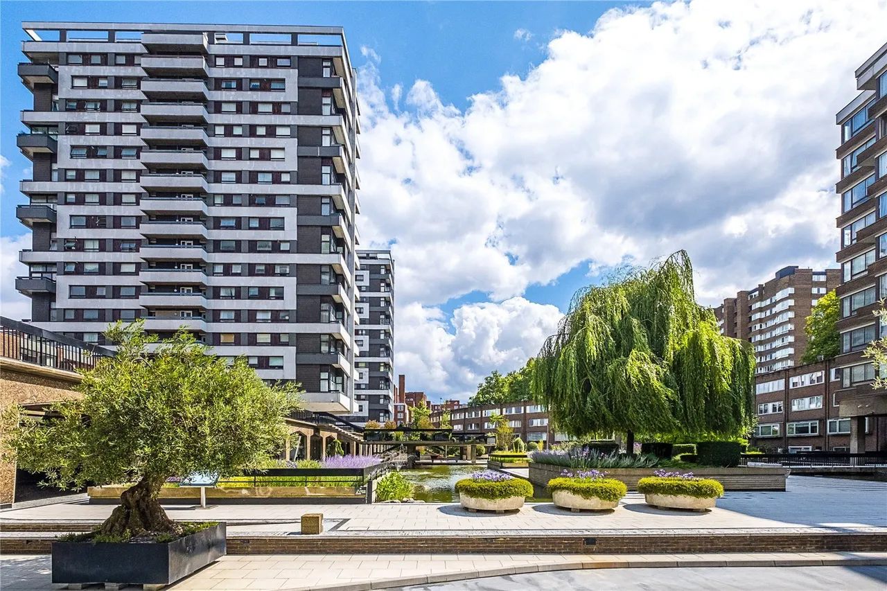 3 bed flat for sale — The Water Gardens, LONDON, W2