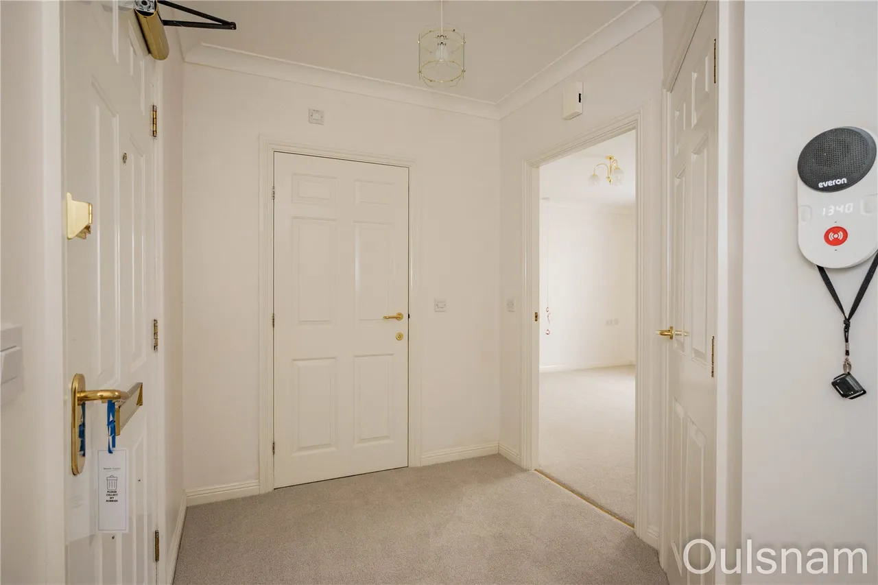 Burcot Lane, Bromsgrove, Worcestershire, B60 1AD, photo 6