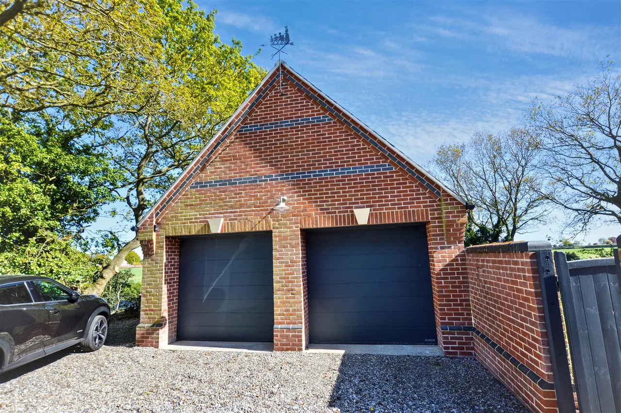 Norwich Road, Edgefield, NR24, photo 35