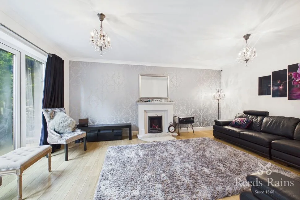 Southedge Close, Hipperholme, West Yorkshire, HX3, photo 9