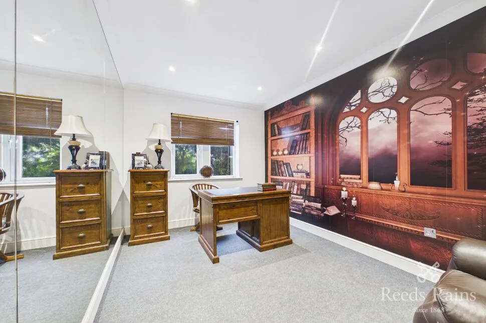 Southedge Close, Hipperholme, West Yorkshire, HX3, photo 11