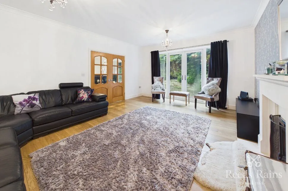 Southedge Close, Hipperholme, West Yorkshire, HX3, photo 3