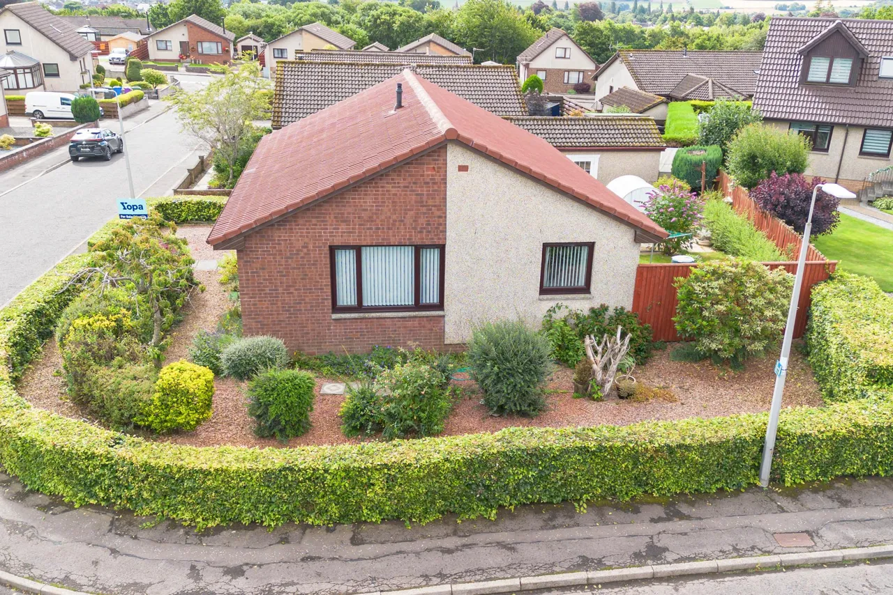 Mackenzie Gardens, Brechin, DD9, photo 7