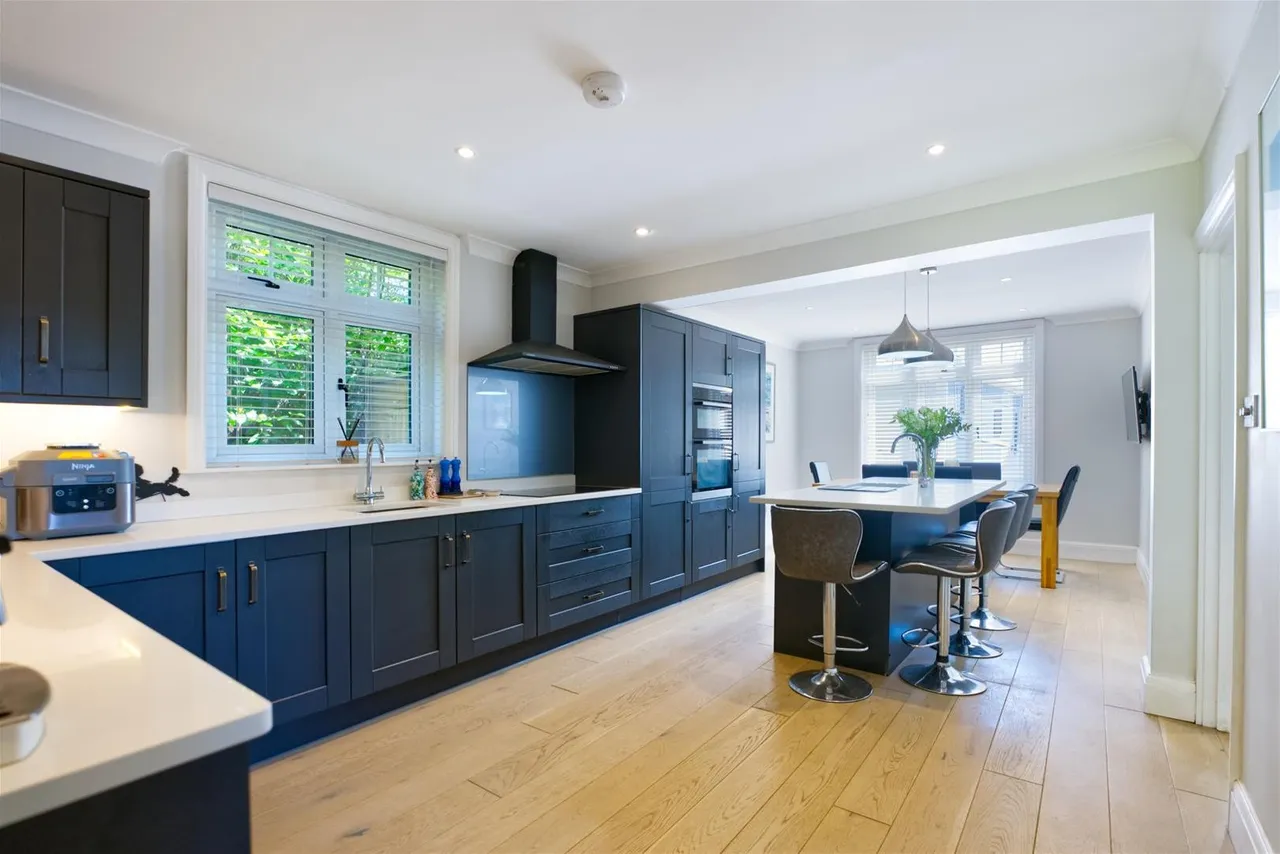 Winterpit Lane, Horsham, West Sussex RH13 6NA, photo 7