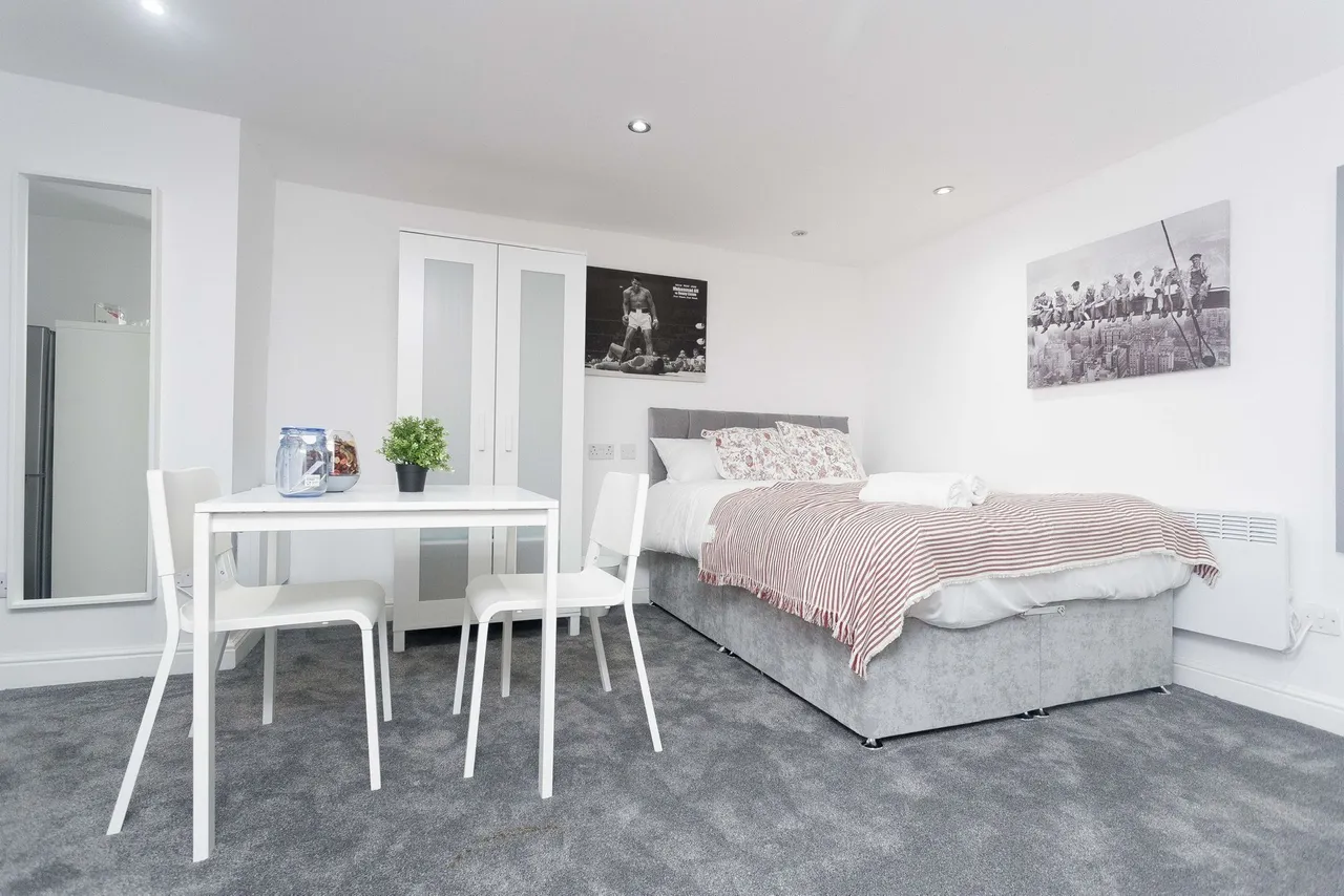 1 bed flat to rent — St. Hildas Place, LEEDS