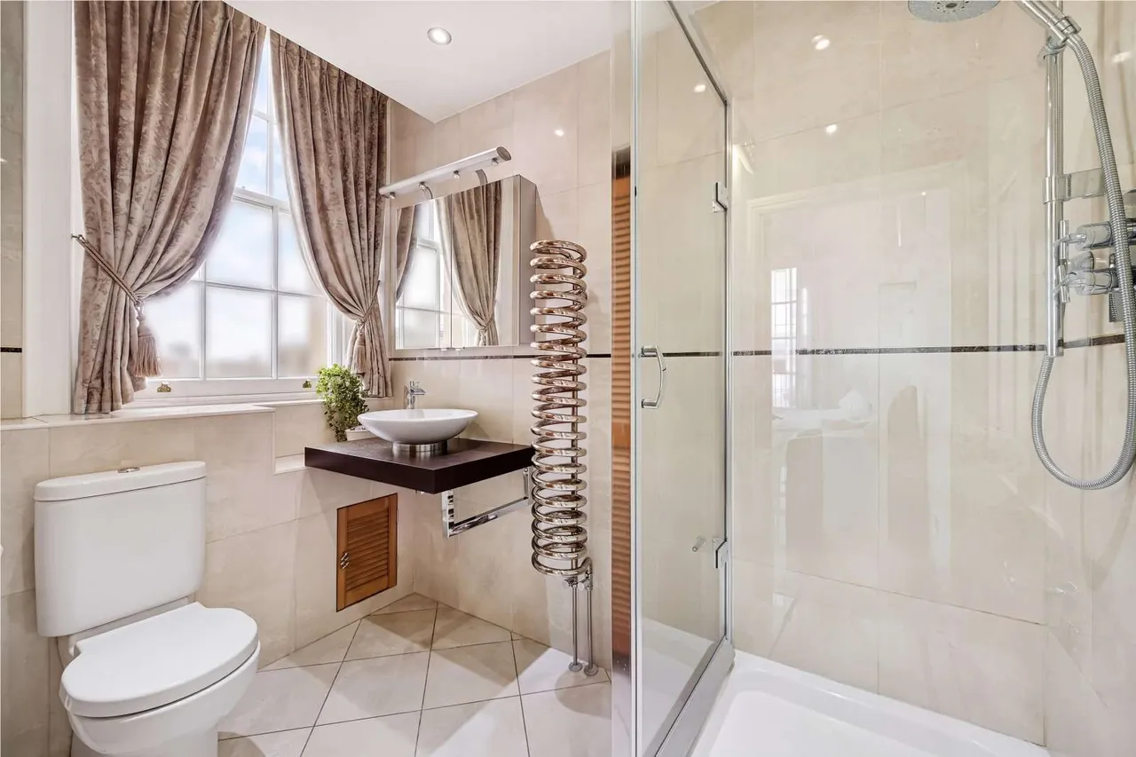 Queen's Gate Terrace, London, SW7 5PR, photo 5