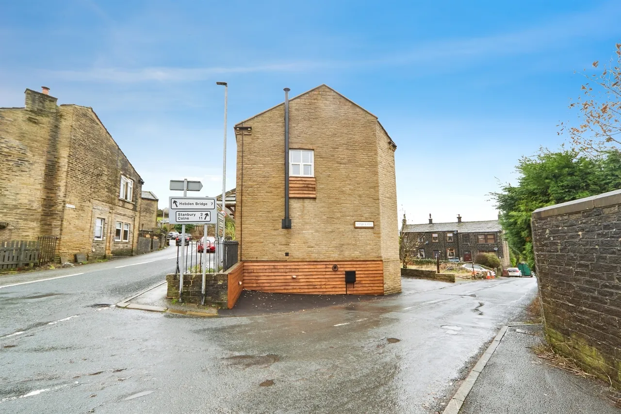 Hebden Bridge Road, Oxenhope, BD22, photo 22