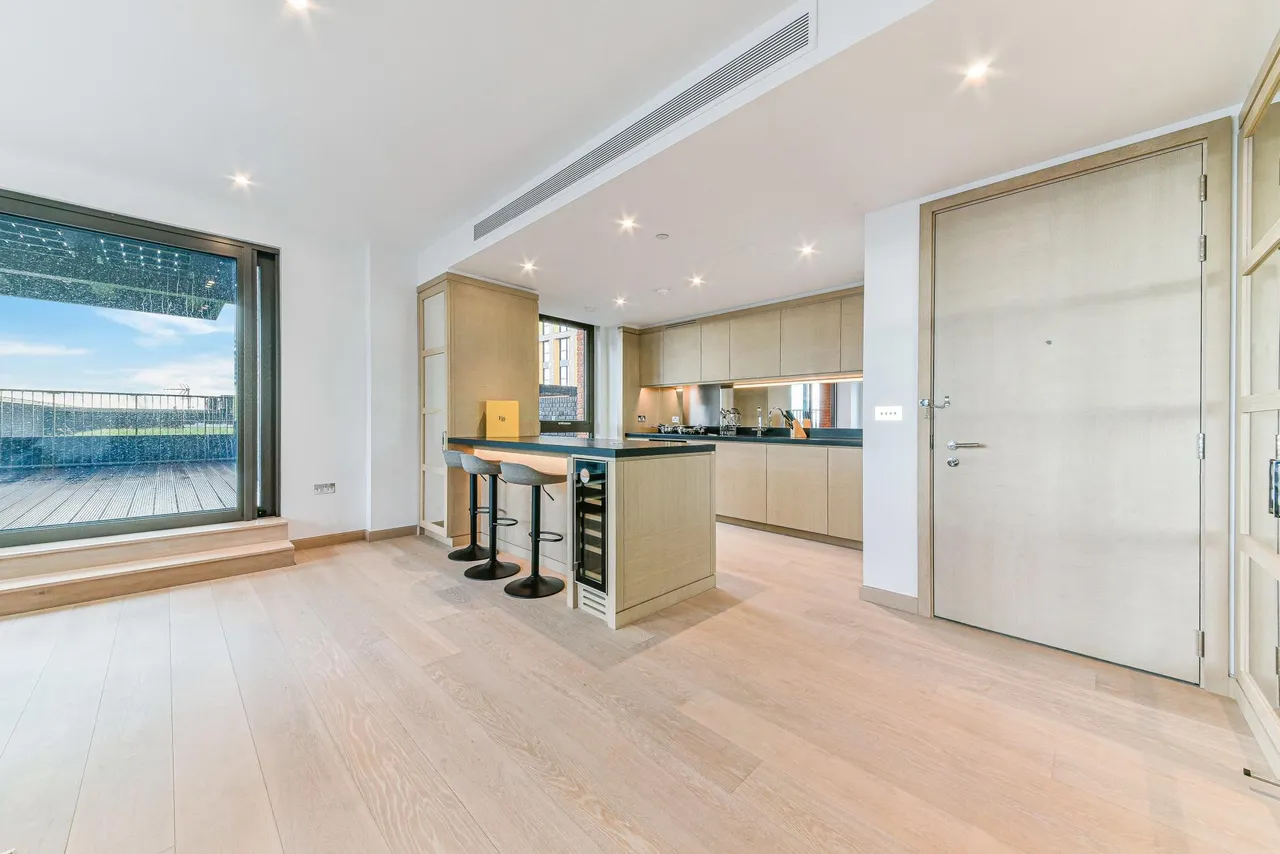 Embassy Gardens, Nine Elms, SW11, photo 5