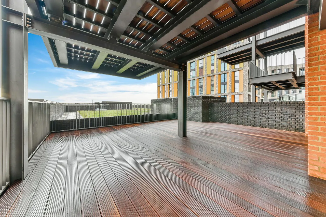 Embassy Gardens, Nine Elms, SW11, photo 4