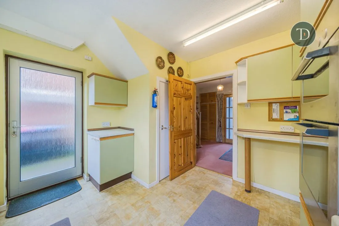 Broadland Road, Great Sutton, CH66 2JR, photo 10