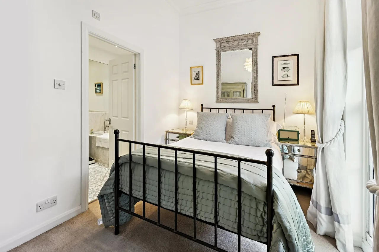 Tachbrook Street, London, SW1V, photo 11
