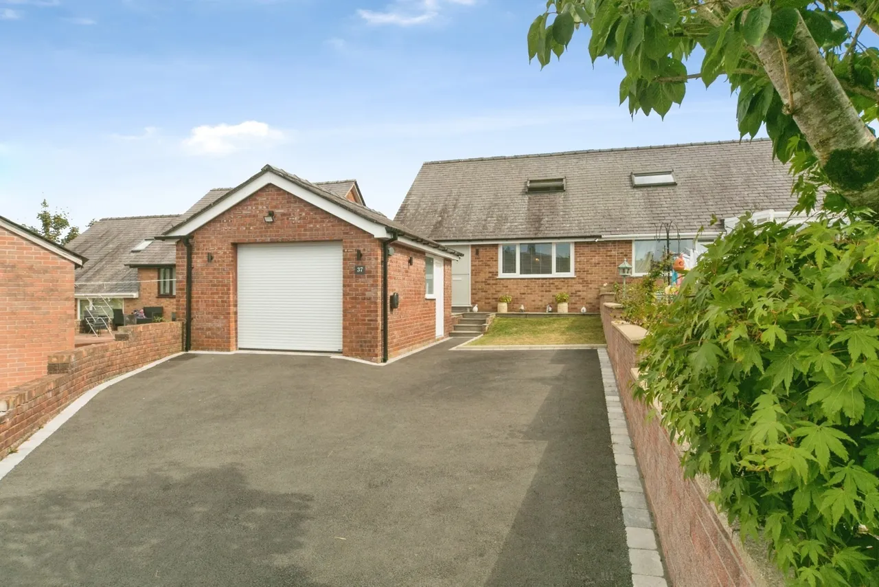 Rhosfryn, Bangor, LL57, photo 16
