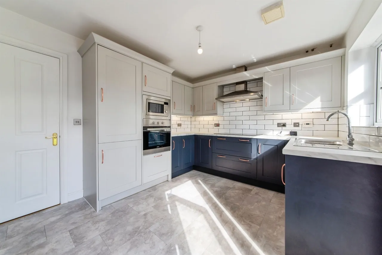 Juniper Way, Sleaford, NG34, photo 9
