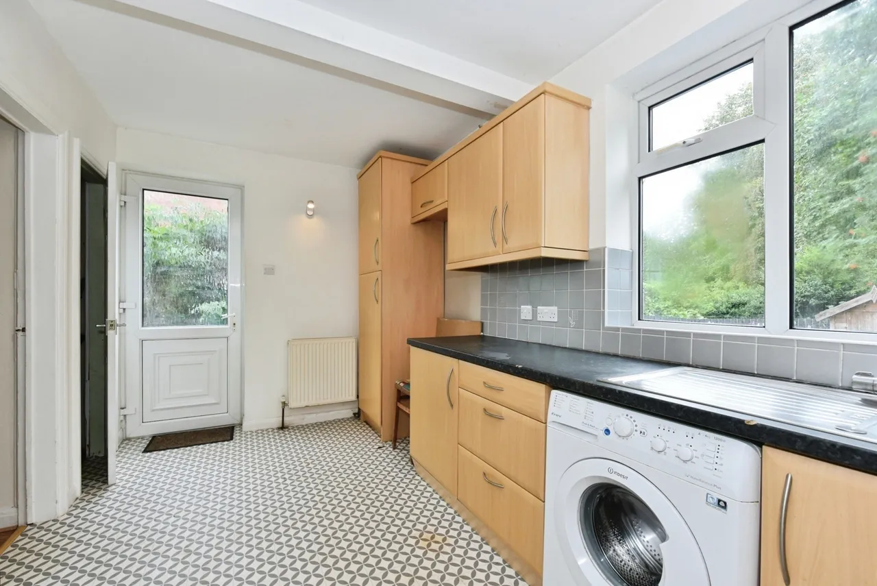 Peakdale Crescent, Sheffield, South Yorkshire, S12, photo 11