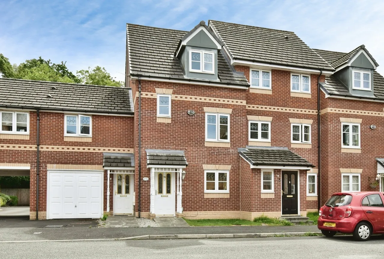 Lawnhurst Avenue, Wythenshawe, Manchester, M23, photo 21