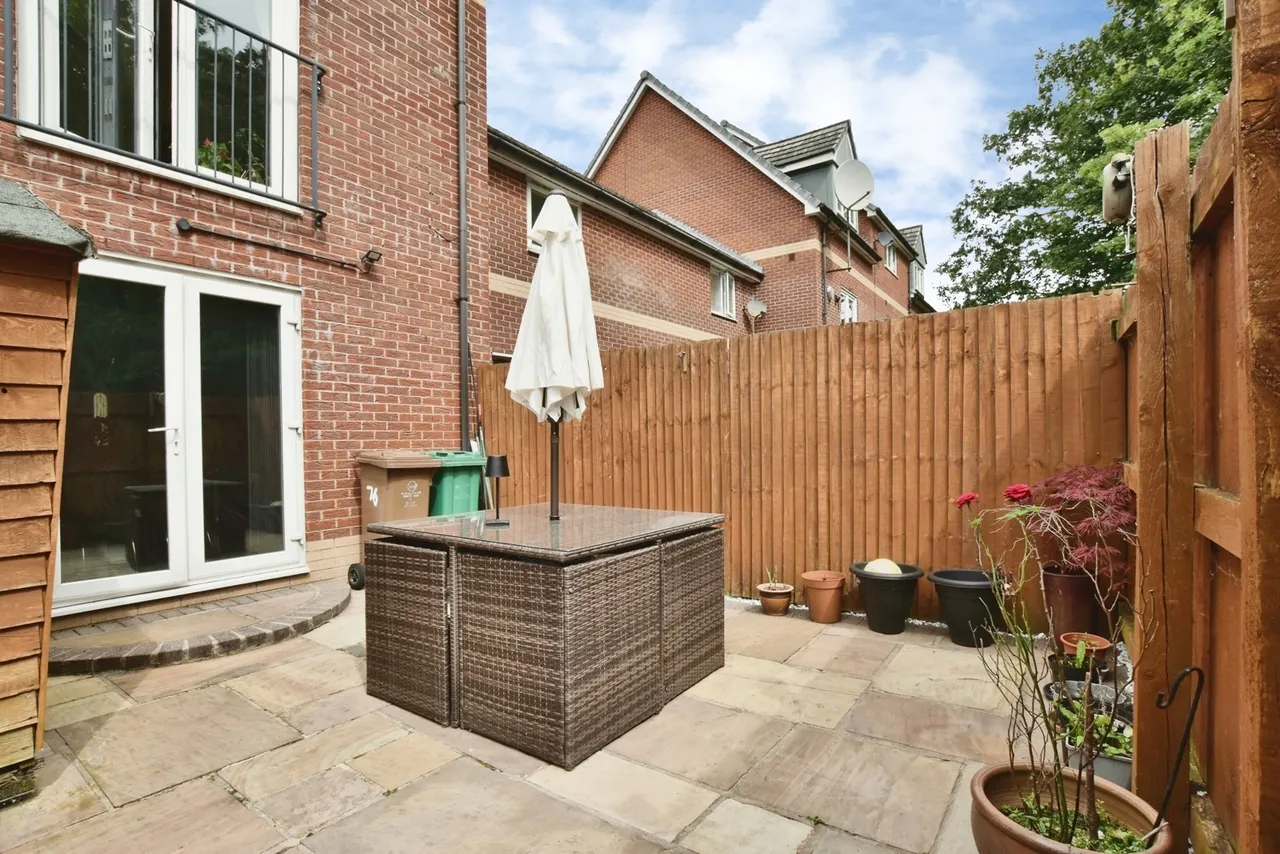 Lawnhurst Avenue, Wythenshawe, Manchester, M23, photo 4