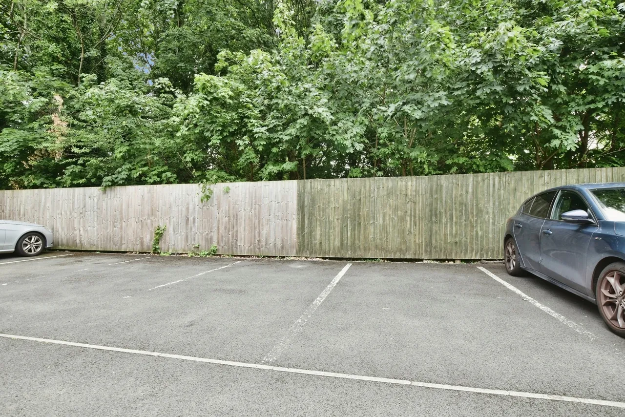 Lawnhurst Avenue, Wythenshawe, Manchester, M23, photo 12