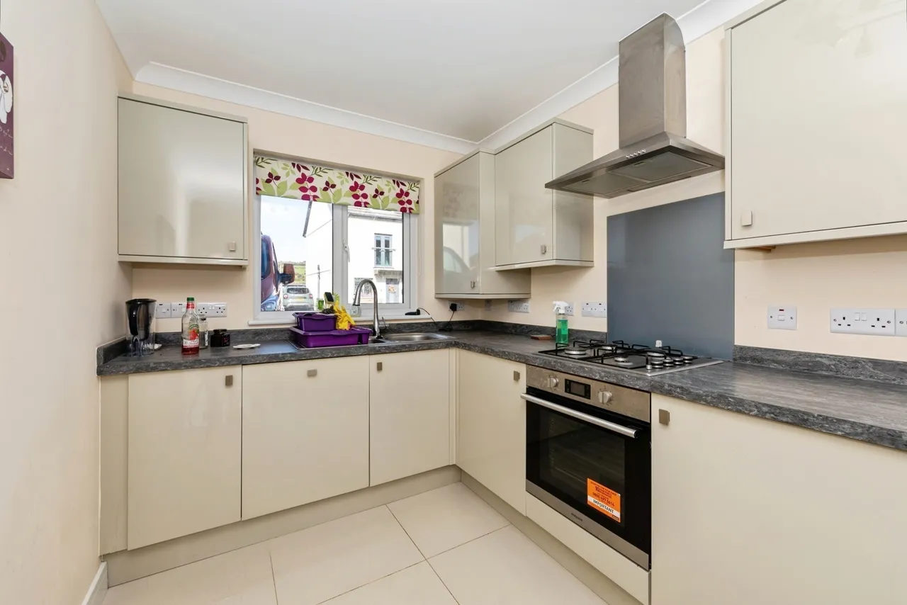 Llys Y Foryd, Kidwelly, SA17, photo 3