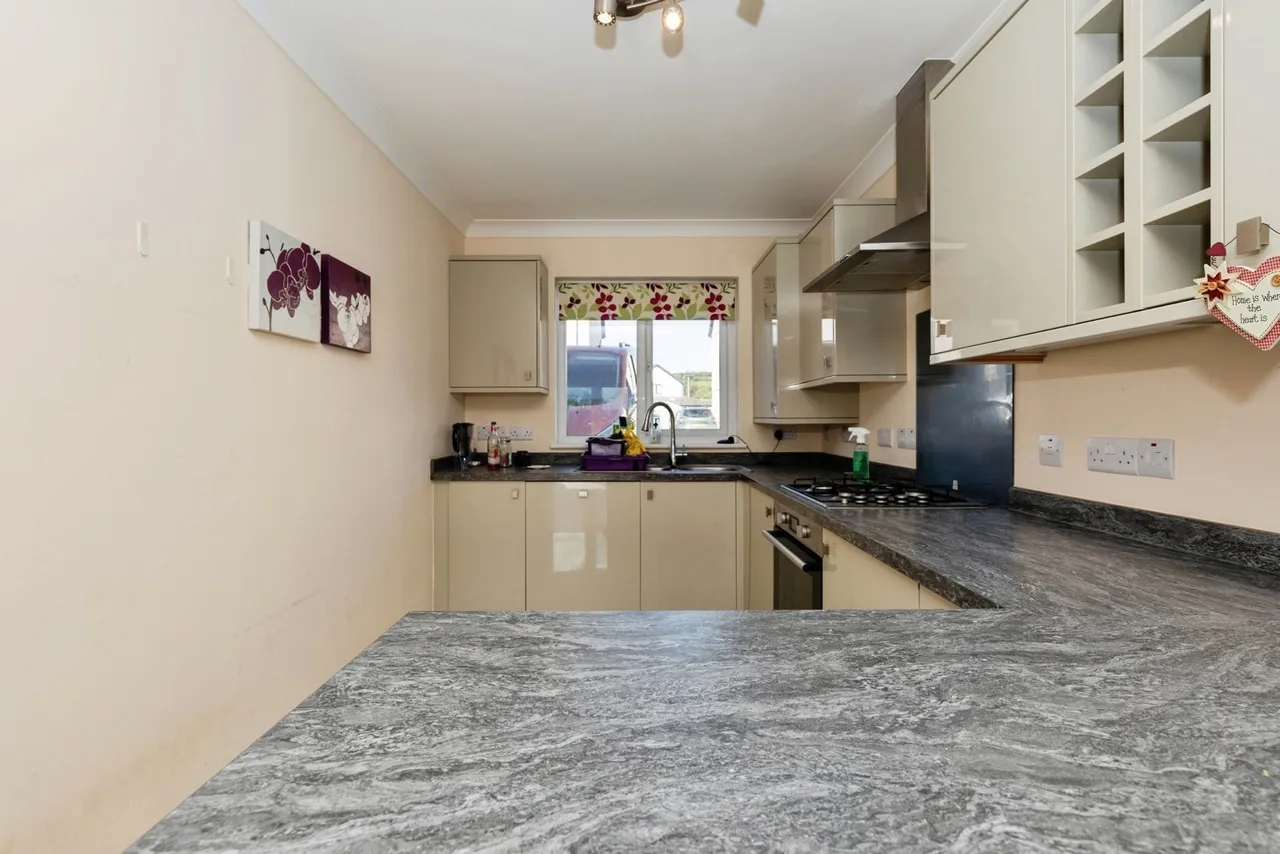 Llys Y Foryd, Kidwelly, SA17, photo 7