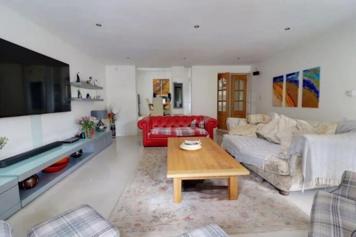 Padnell Road, Waterlooville, PO8, photo 2