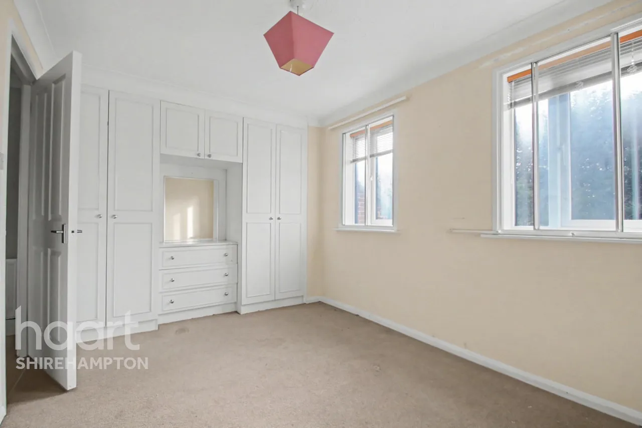 Dutch Barn Close, Staines-upon-Thames, TW19, photo 5