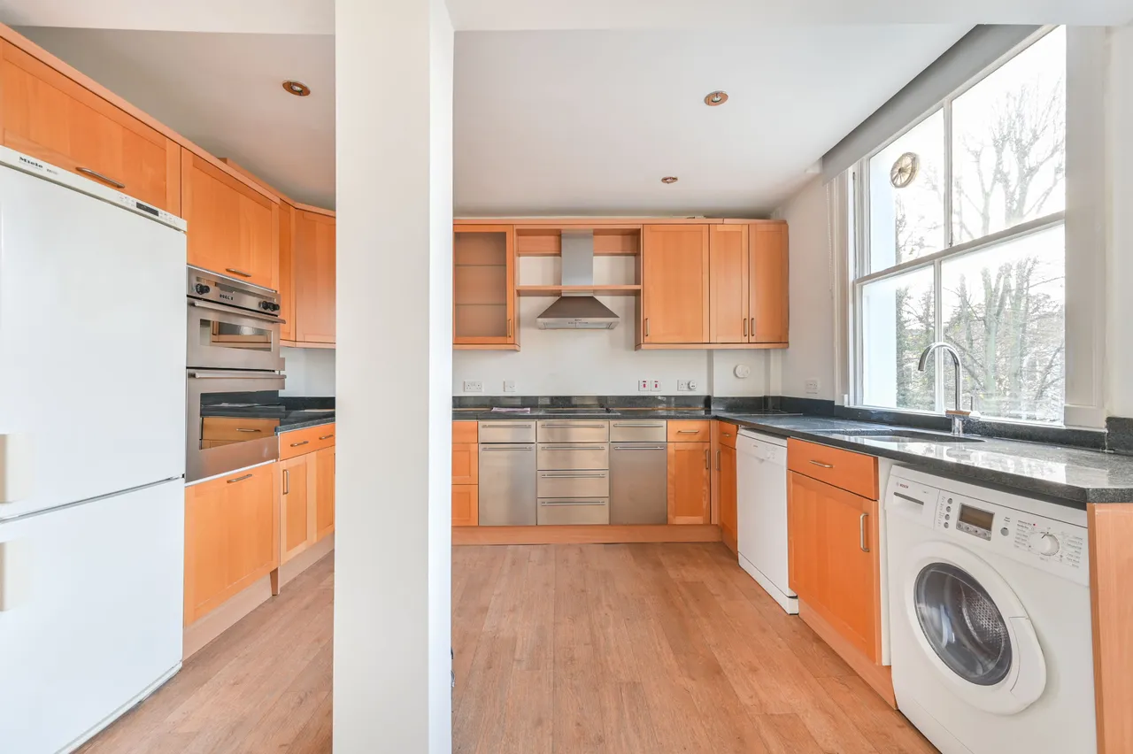 Second Floor, 21 Elsham Road, London, photo 6