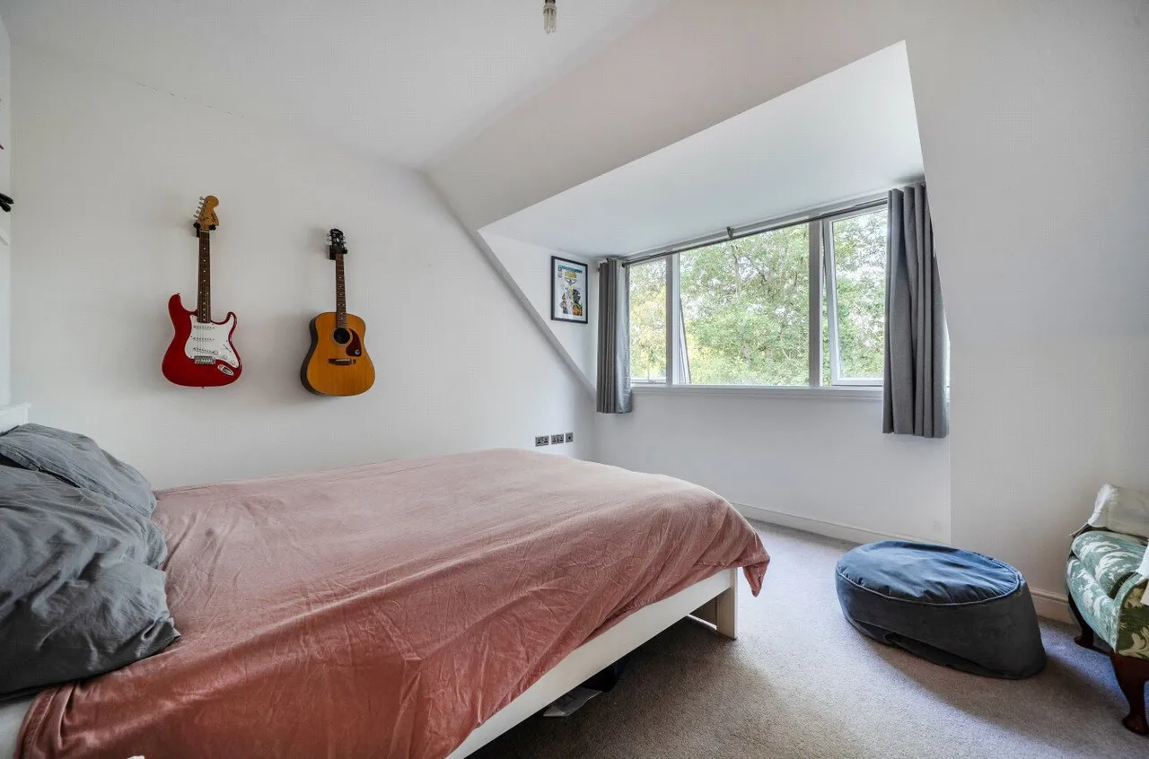 Arnett Avenue, Finchampstead, RG40, photo 10