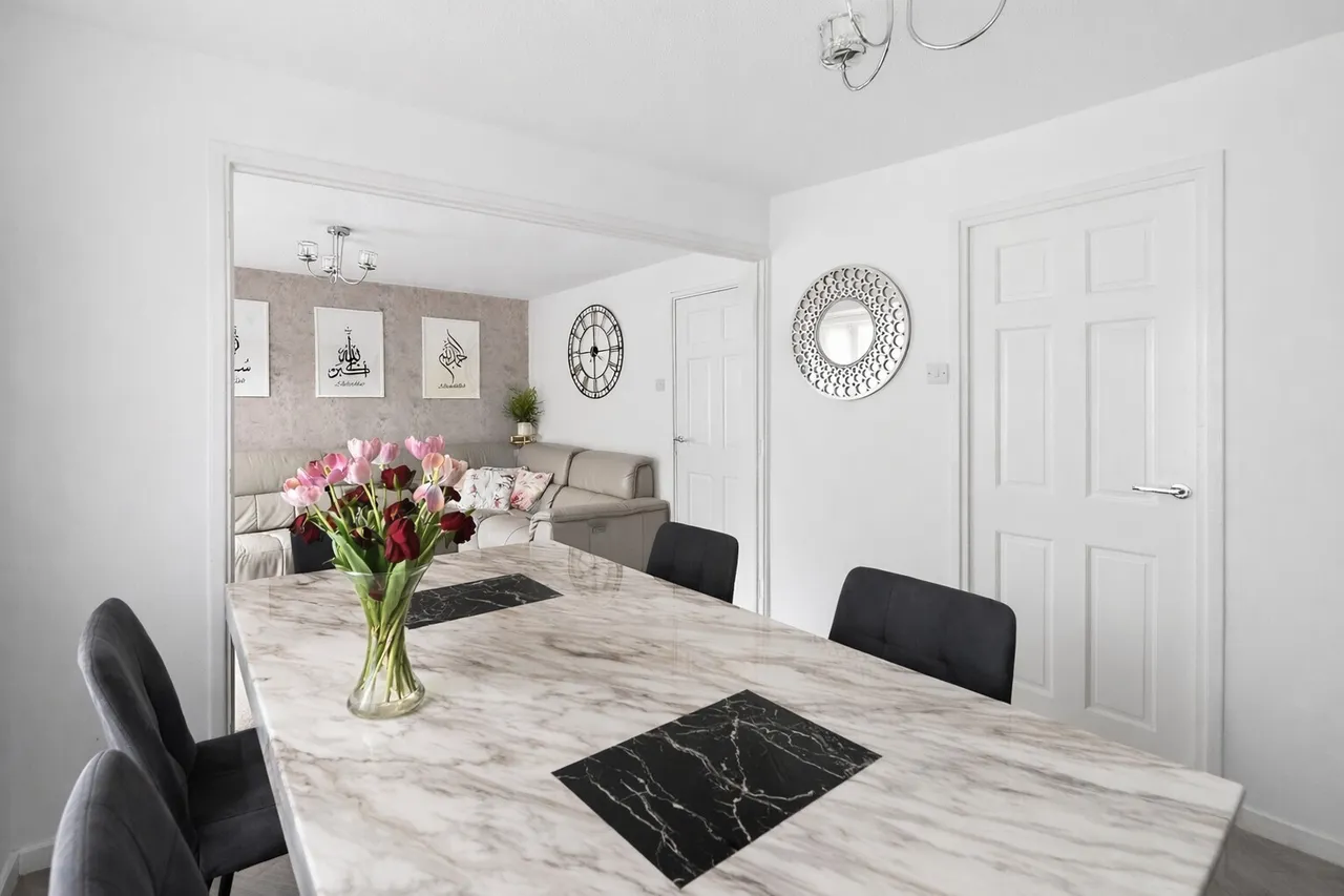 Charles Barry Close, London, SW4, photo 5
