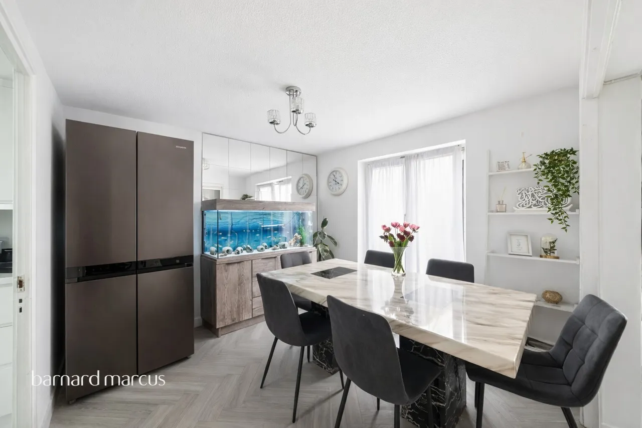 Charles Barry Close, London, SW4, photo 4