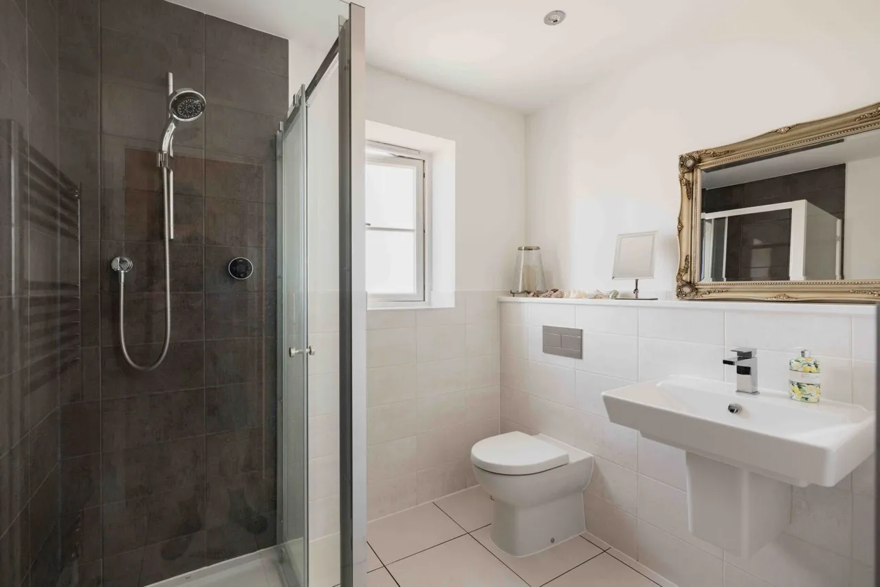 Magpie Close, Holt, NR25, photo 12