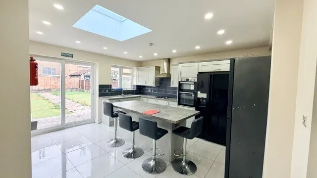 Reede Road, Dagenham, RM10 8DT, photo 2