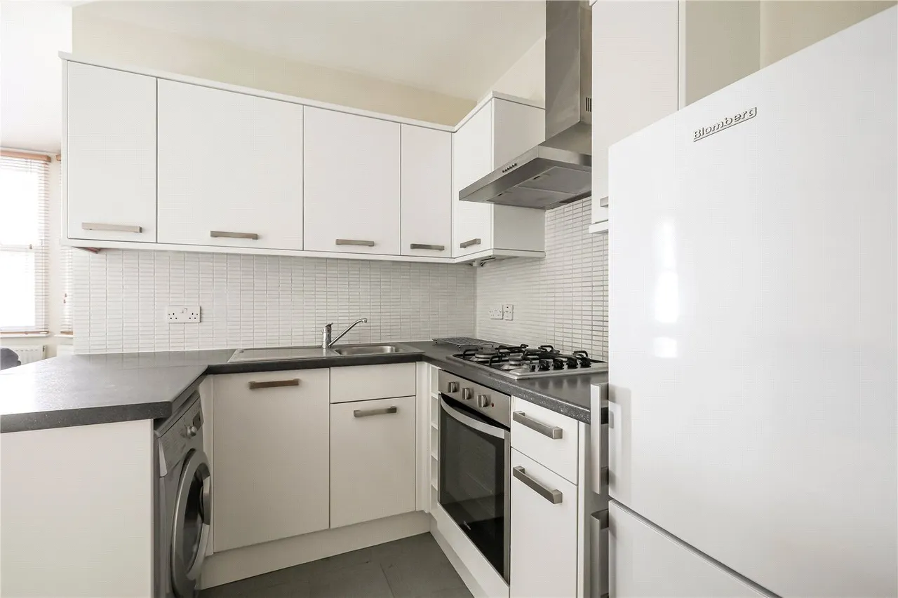 Lammas Park Road, Ealing, W5, photo 3
