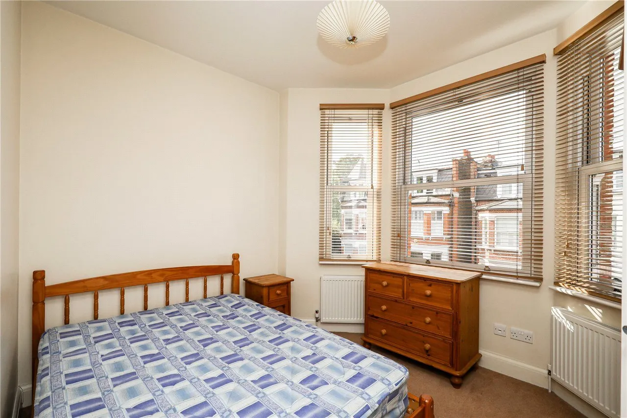 Lammas Park Road, Ealing, W5, photo 17