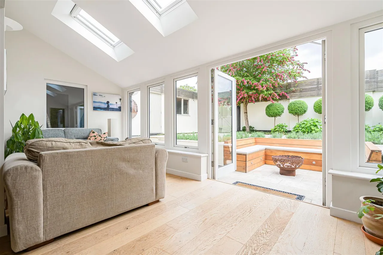 East Street, Saffron Walden, CB10, photo 10