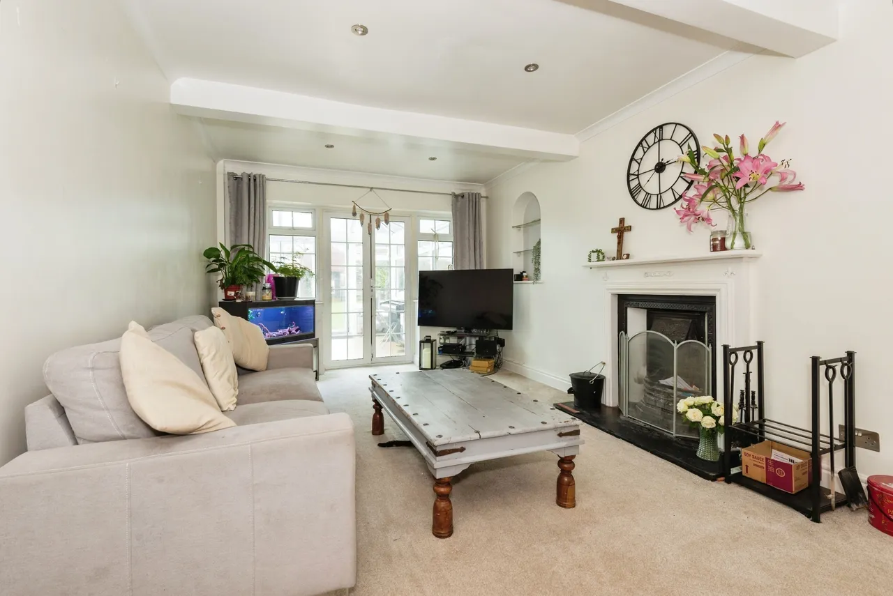 Carshalton Road, Banstead, SM7, photo 3