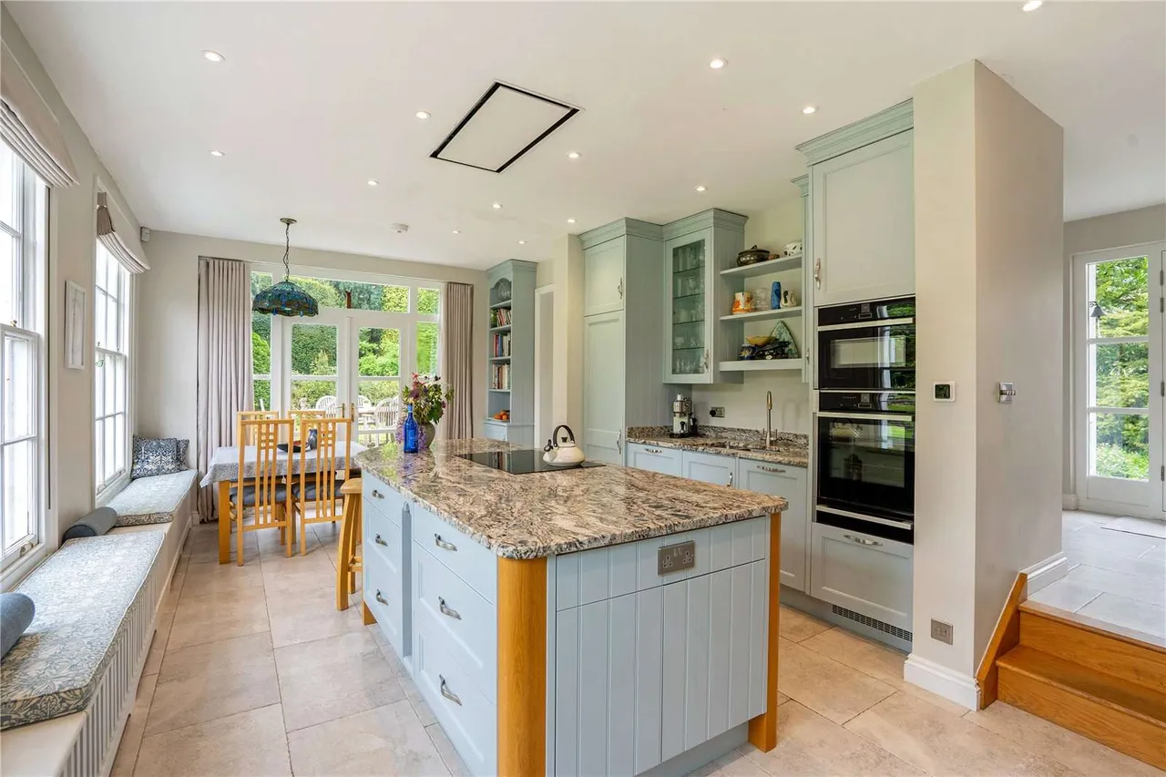 Bath Road, Blagdon, North Somerset, BS40 7RW, photo 4